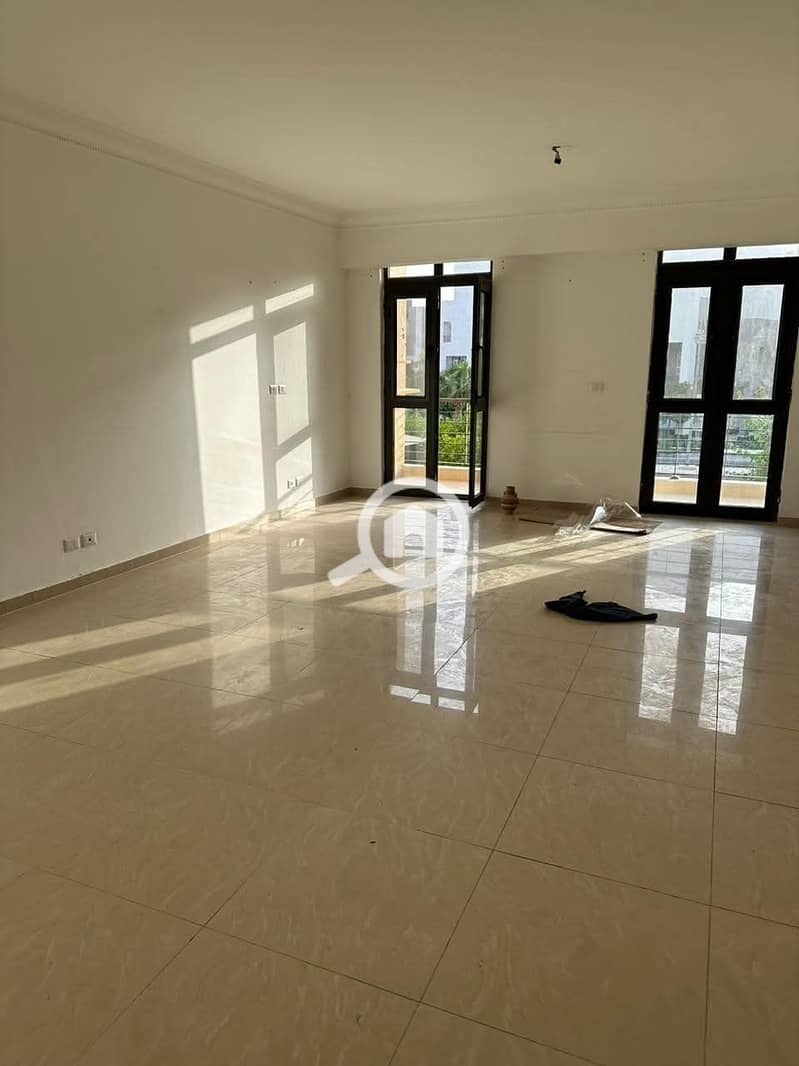 2 FB_IMG_1762768259805. jpg