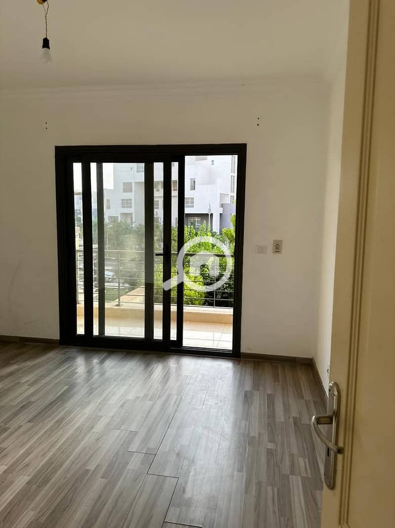 6 FB_IMG_1762768242064. jpg