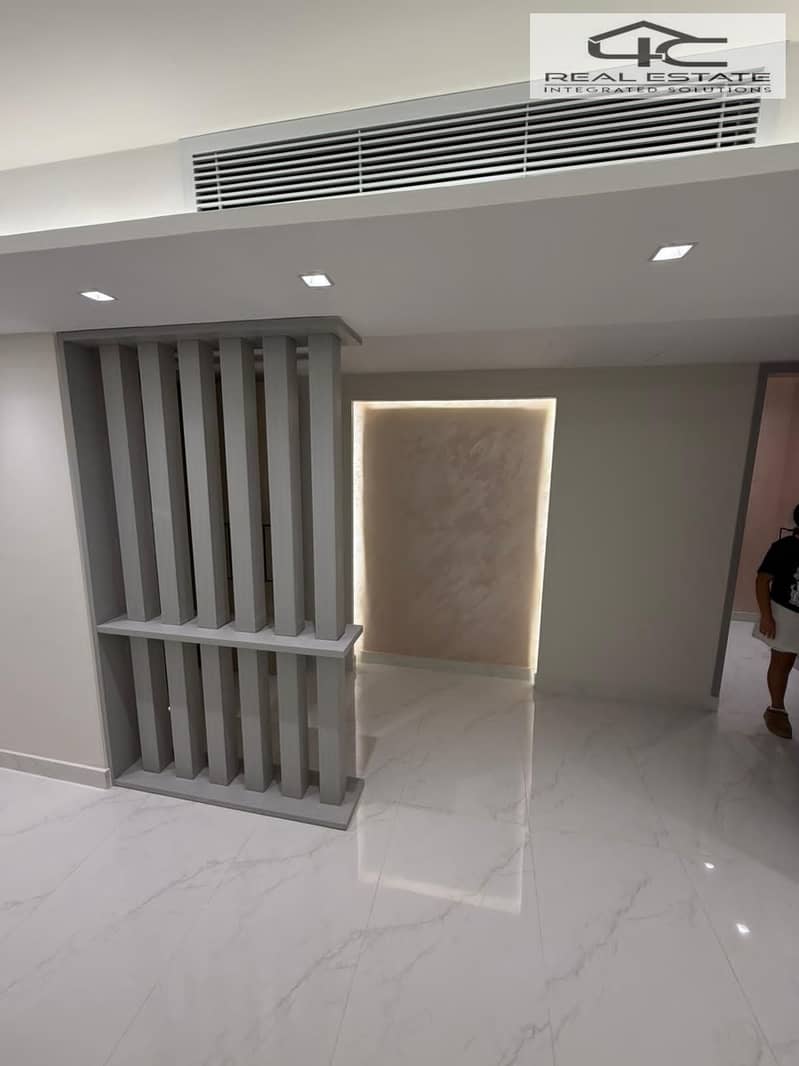 2 WhatsApp Image 2025-11-25 at 12.45. 20 PM. jpeg