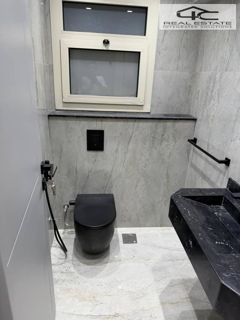 11 WhatsApp Image 2025-11-25 at 12.45. 05 PM. jpeg