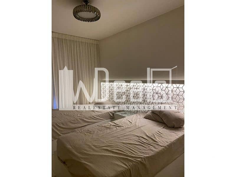 4 WhatsApp Image 2025-11-23 at 14.32. 08. jpeg