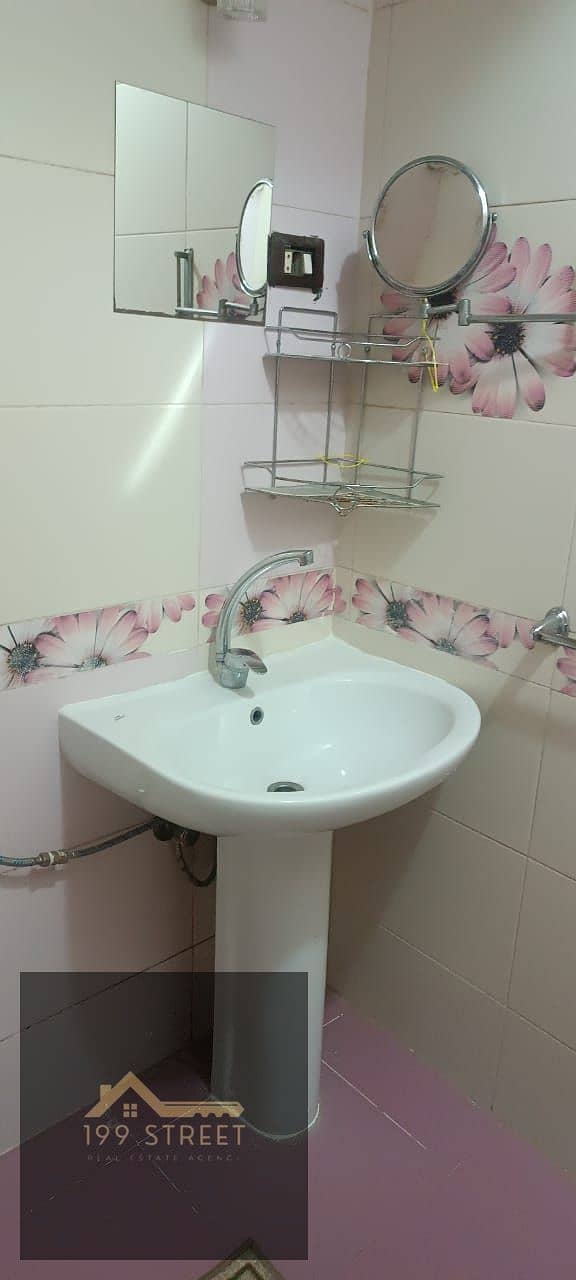 10 WhatsApp Image 2025-11-23 at 20.21. 06. jpeg