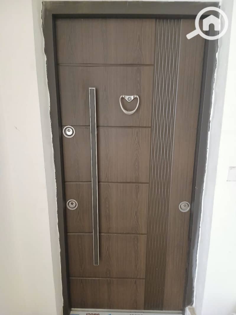 10 WhatsApp Image 2025-11-25 at 14.28. 03_f8862abf. jpg