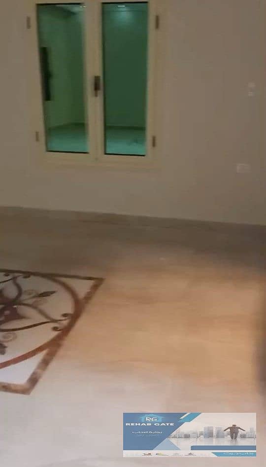 9 06c54c51-025b-47ad-98ef-18e1750d6bc2. jpg