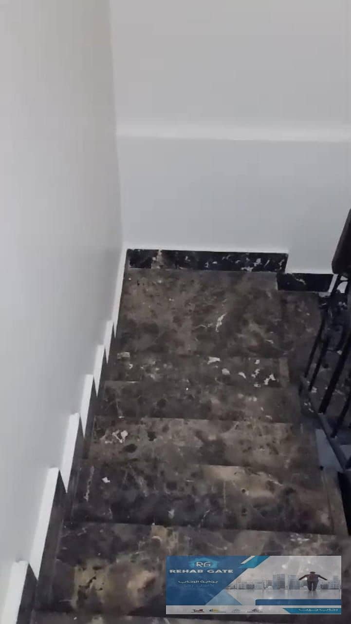 11 9fcfaf2d-79c1-4e9b-80e8-962fd887dd89. jpg