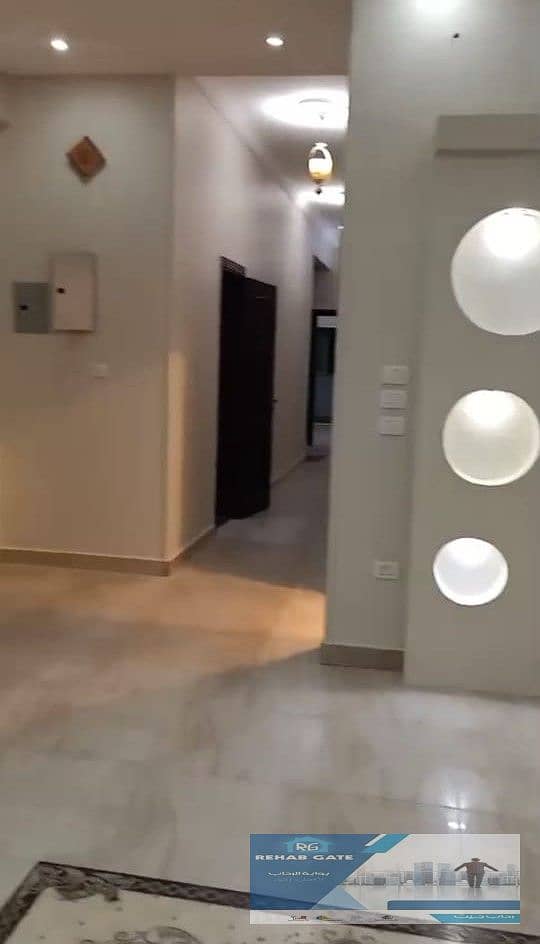 15 223dabb4-be59-40fa-8aa8-95b08e0582d9. jpg