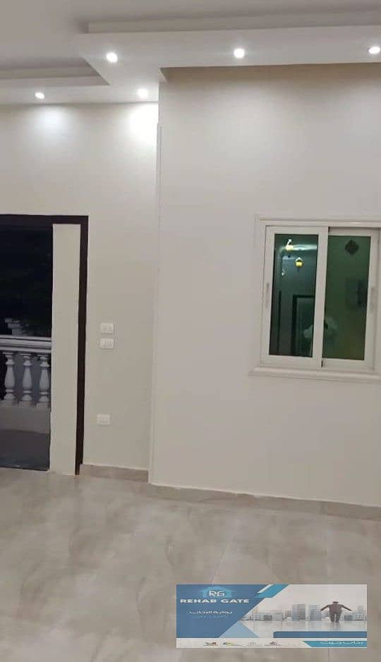 21 33171696-dfbc-46d7-a052-ea1c61bd8c99. jpg