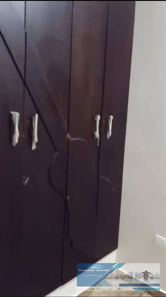 27 c5b354ec-04bf-4852-8f0d-13c7c13f92b7. jpg