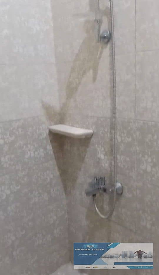 31 e6fc2990-9925-4dee-a760-f4f9b4a1c8e3. jpg