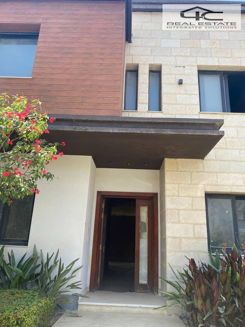 4 WhatsApp Image 2025-11-03 at 6.27. 36 PM. jpeg