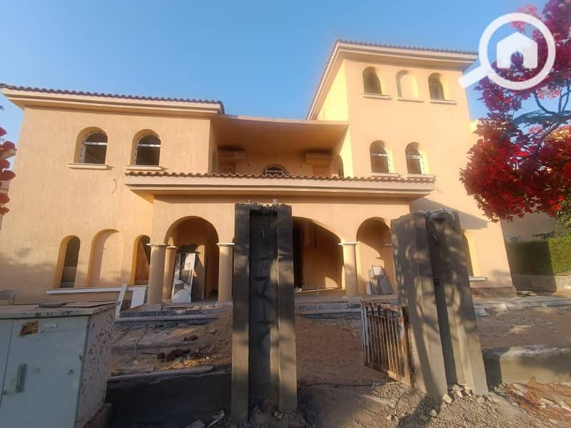 5 4d65eb07-25c4-4203-96c4-be82f2c07b26. jpg