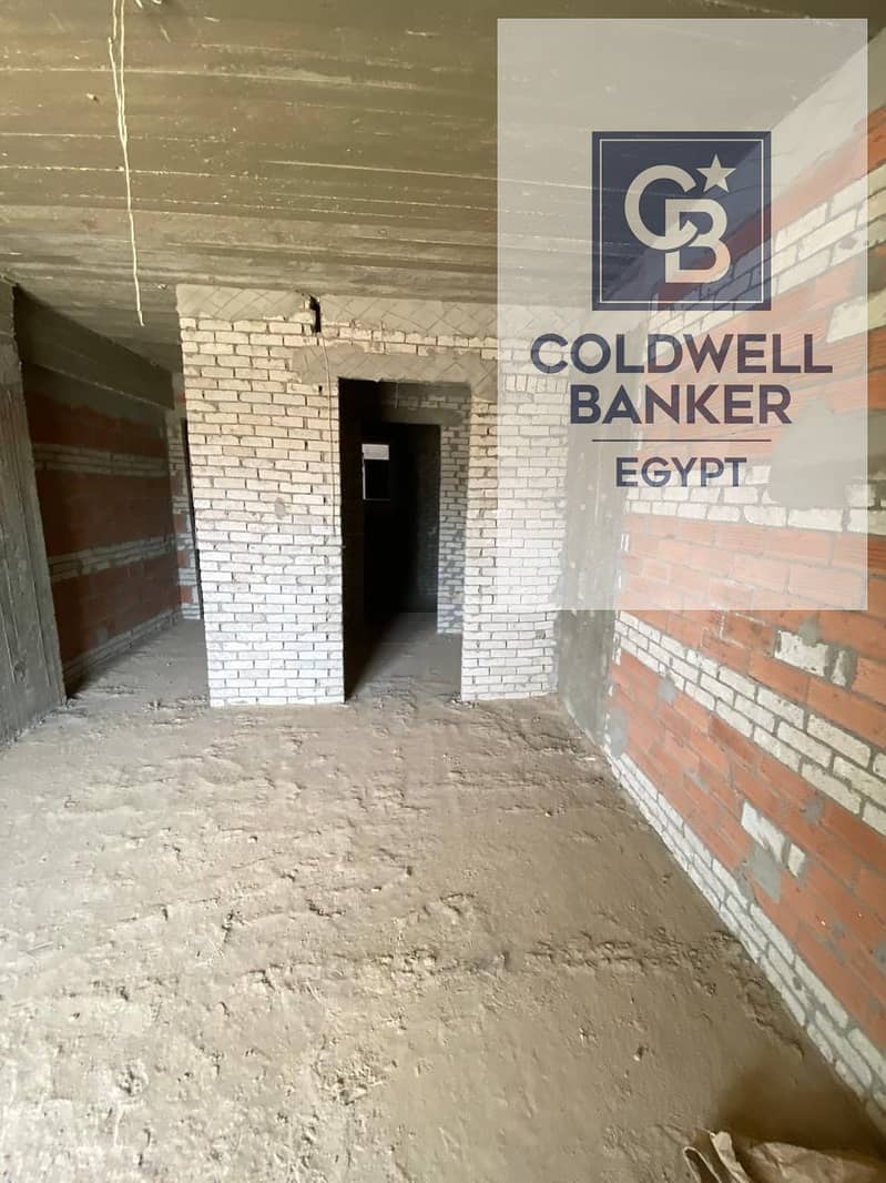 15 430976b5-fb4f-410a-adc4-6fab19f60660. jpeg