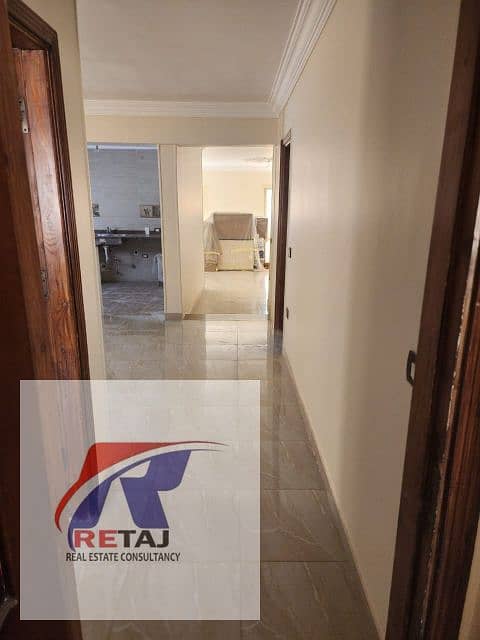 4 29fb5f1c-f0f5-4c94-918d-1e9c570aa08a. jpg