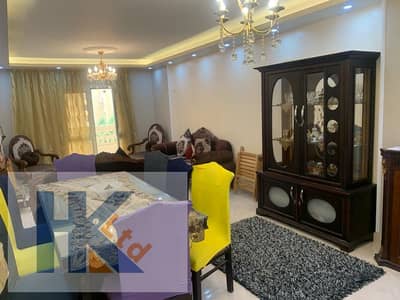 شقة 3 غرف نوم للايجار في حدائق الاهرام، الجيزة - 10. jpg