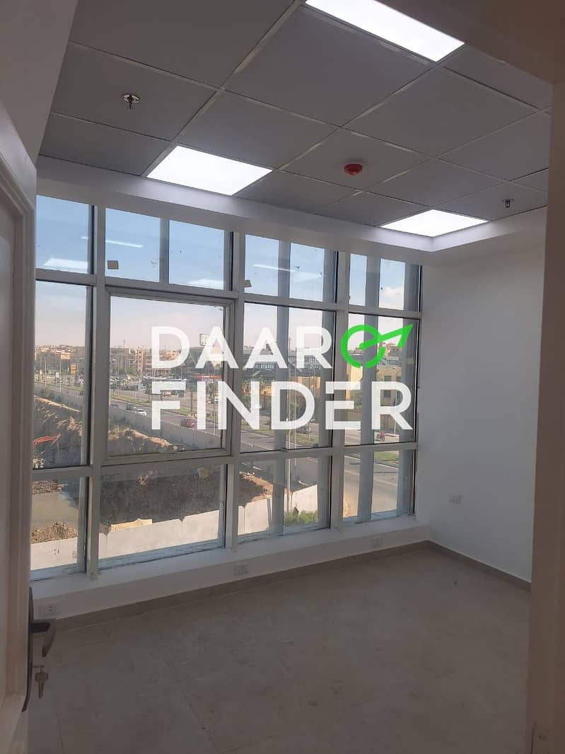 6 749f5cb6-aa55-40cc-9c01-d86492c2a3c3. jpeg