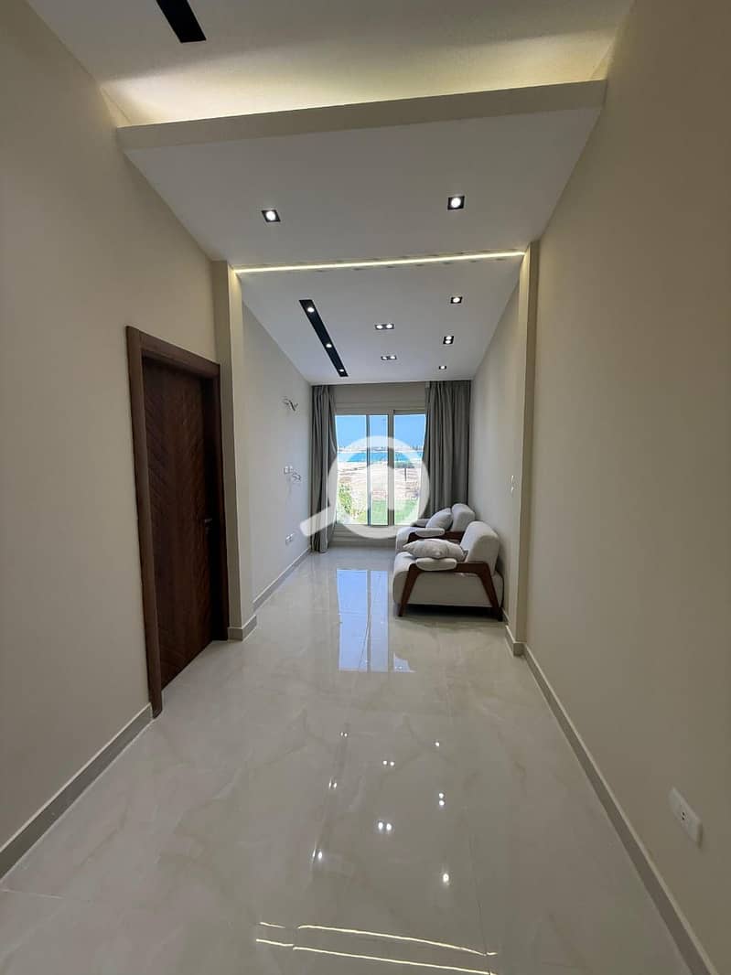 13 57ef1525-7f9a-476e-aa80-eda7e1e0eea2. jpeg