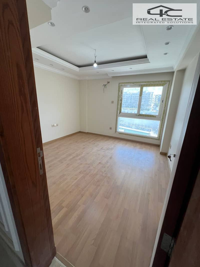 10 WhatsApp Image 2025-11-25 at 12.41. 18 PM. jpeg