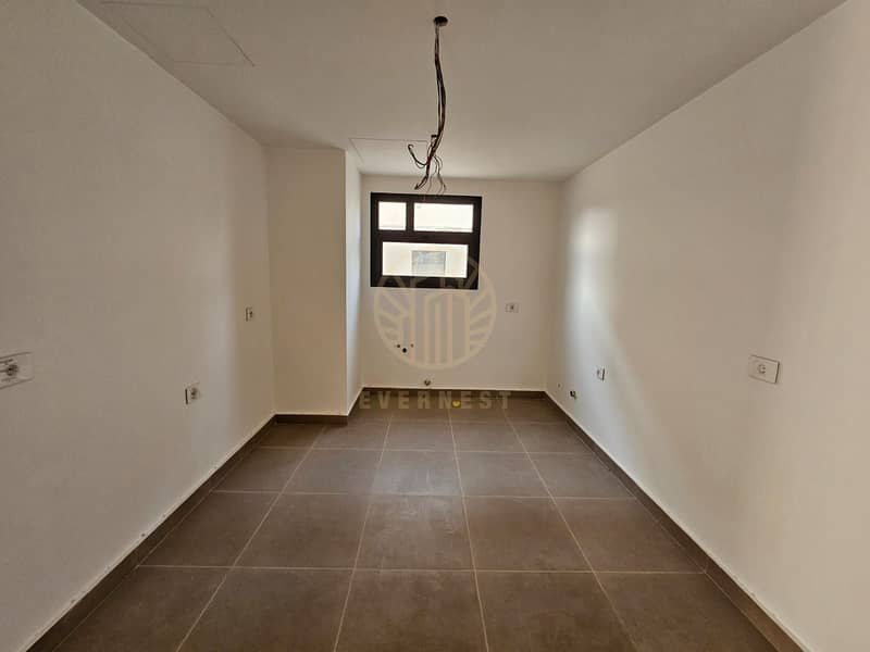 4 WhatsApp Image 2025-11-25 at 2.32. 36 PM (1). jpeg