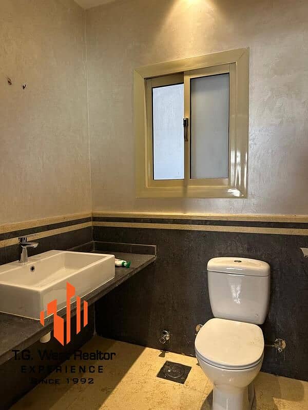 22 WhatsApp Image 2025-11-25 at 4.59. 21 AM (1). jpeg