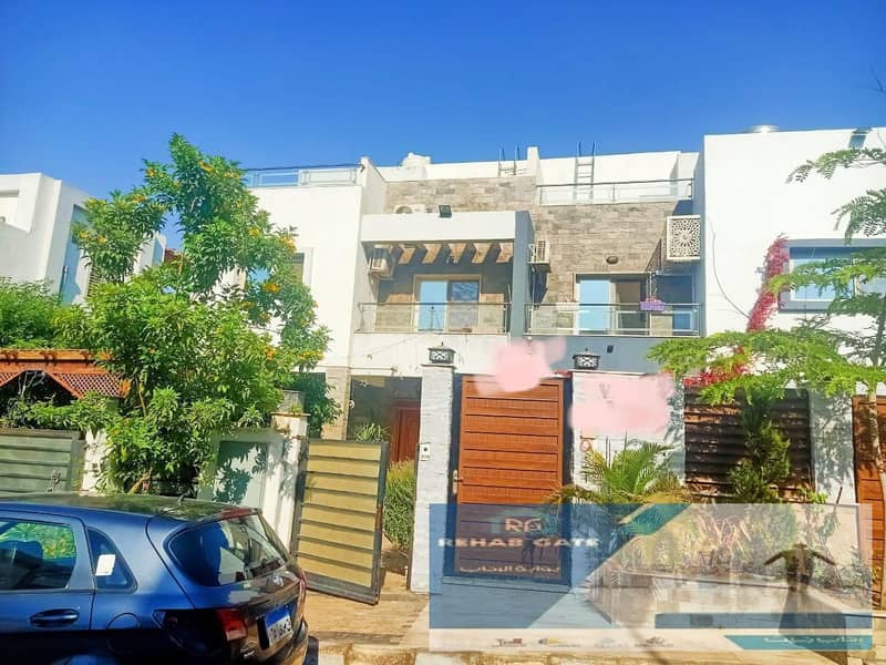 3 0e18d5f1-0e96-423d-8e90-7b66239b4197. jpg