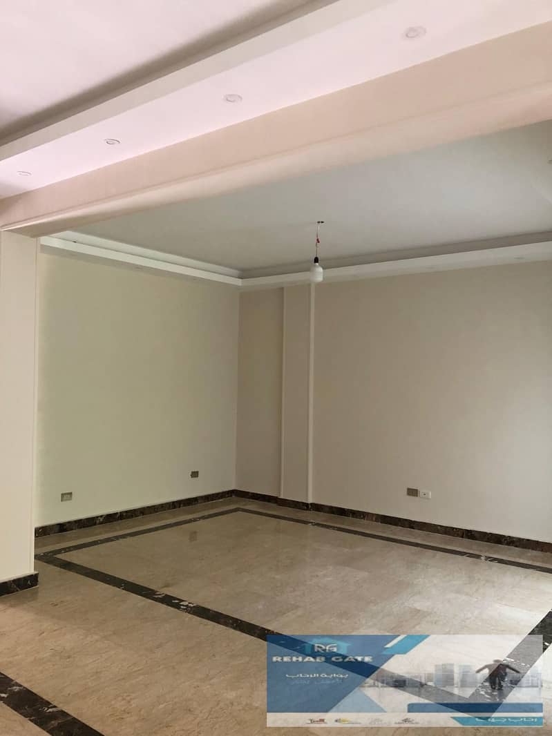 9 154443a2-7c6e-4350-a7b5-92a298f78dd2. jpg