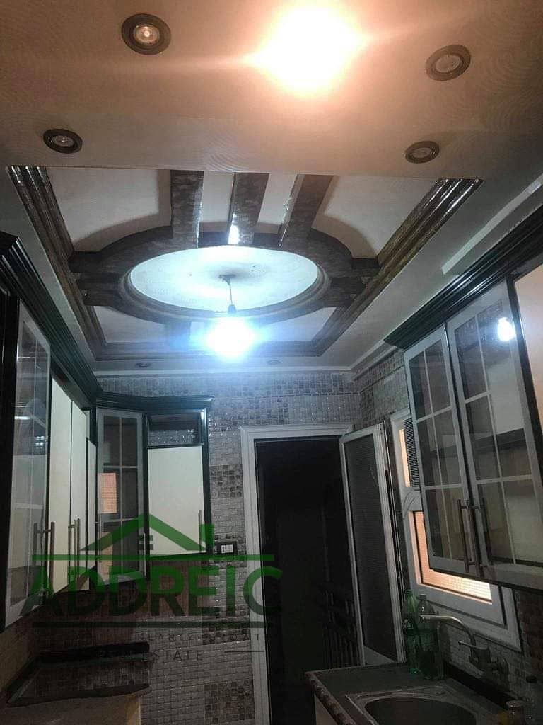 2 7e8287e4-1ce9-4ee0-aa06-d6e9c96b6779. jpg