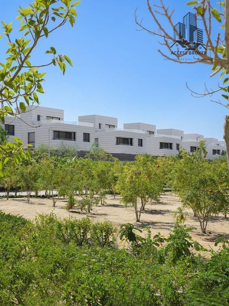 13 WhatsApp Image 2025-11-25 at 04.37. 10_68958441. jpg