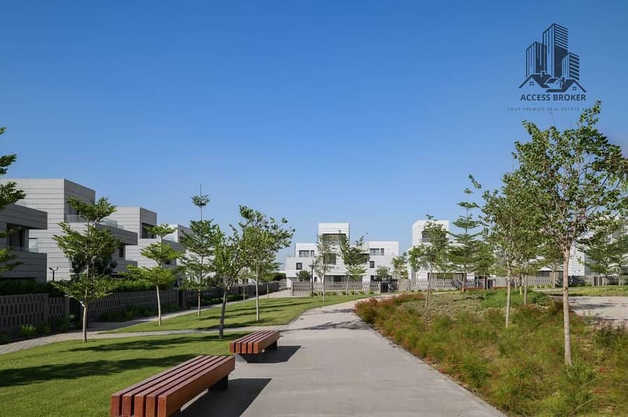 15 WhatsApp Image 2025-11-25 at 04.37. 12_71e7e38f. jpg