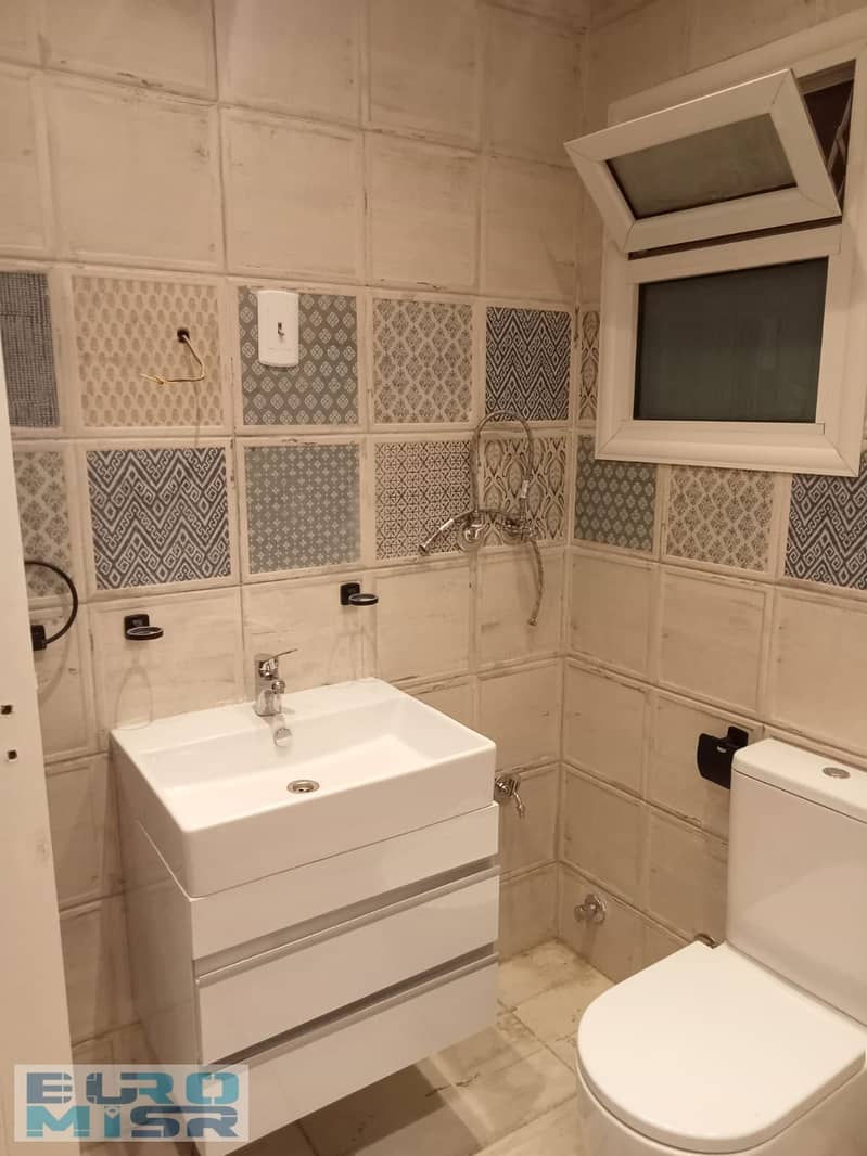 14 IMG-20251122-WA0128. jpg