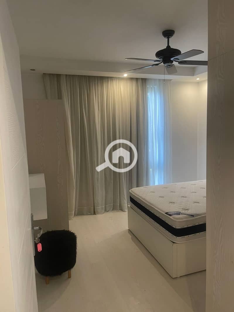 15 8A318A11-BDEB-4028-8E4B-1E55CBC3234B. jpeg