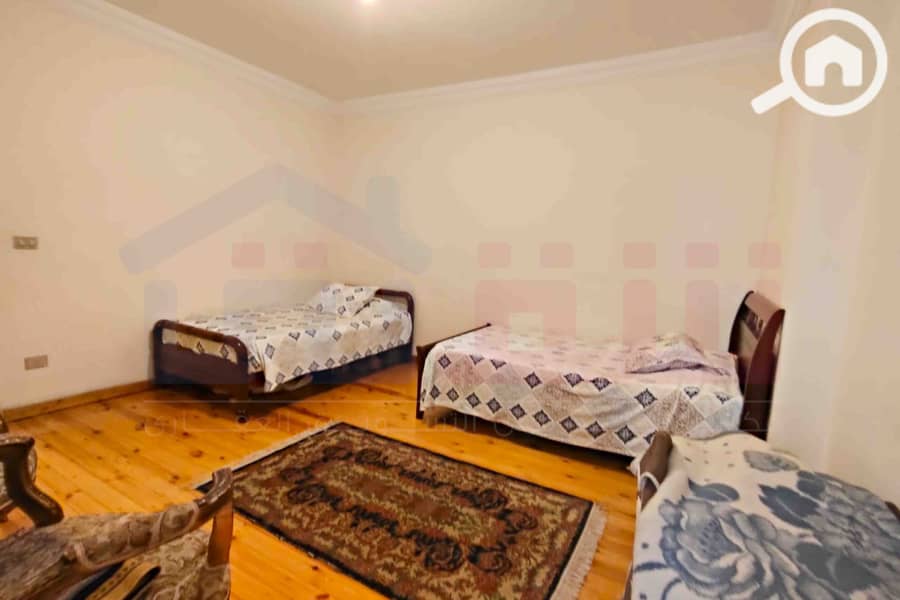 13 WhatsApp Image 2025-11-24 at 2.58. 44 PM (2). jpg