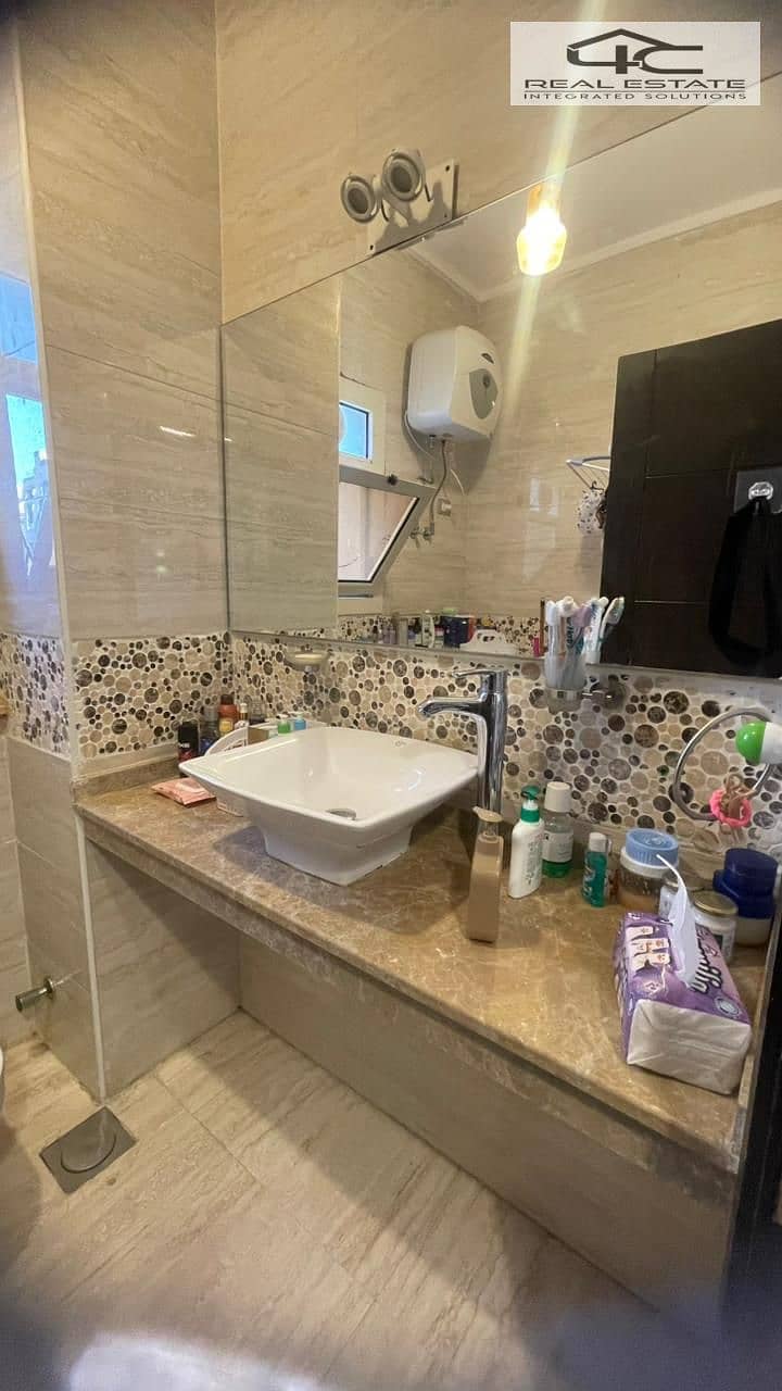 7 WhatsApp Image 2025-11-25 at 12.39. 06 PM (1). jpeg