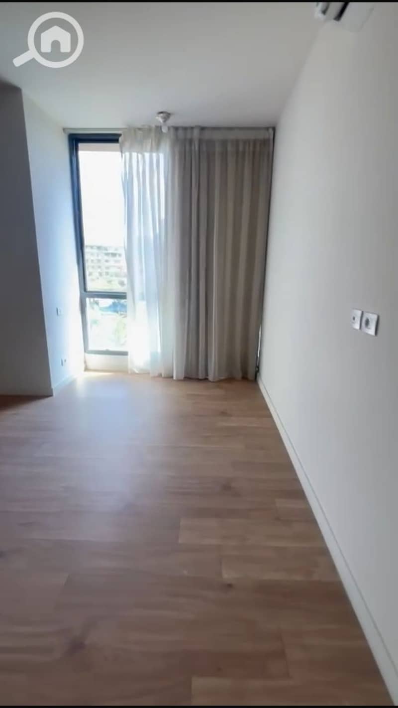 10 WhatsApp Image 2025-11-25 at 3.13. 20 PM (2). jpeg