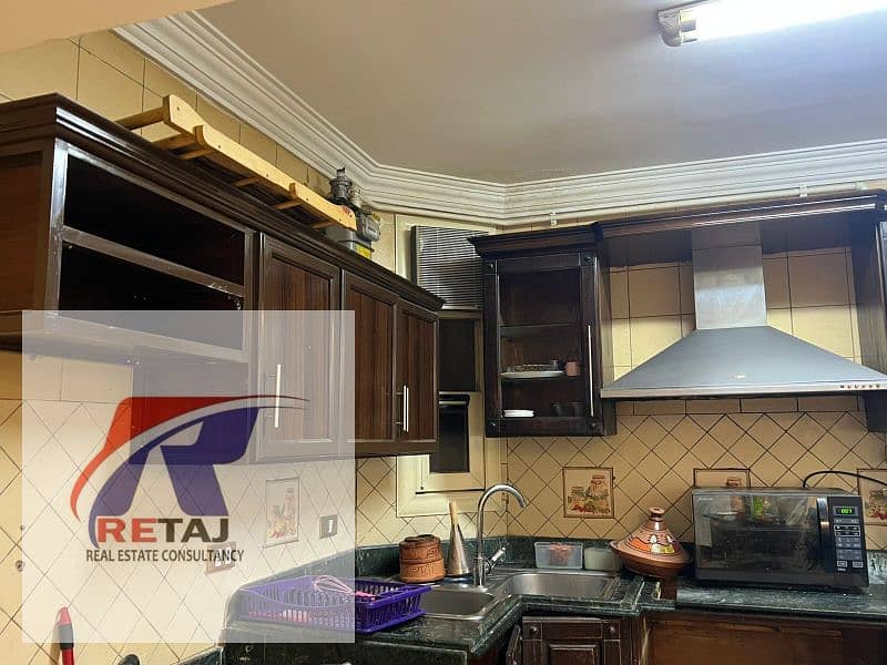 8 5f1d1e1b-b777-4e77-b620-dfe80ccc31fb. jpg