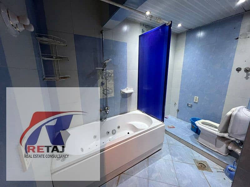 12 82f6ac5b-bb34-4bef-8ae5-45399e2f37c6. jpg