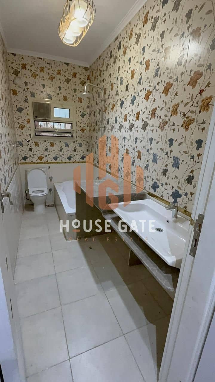 10 IMG-20251125-WA0022. jpg