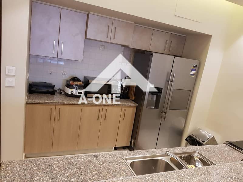 7 cf43d3f3-c5ab-4eed-9842-1bb4d59112ed. jpg