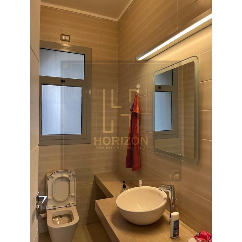 21 WhatsApp Image 2025-11-04 at 4.23. 52 PM (5). jpg