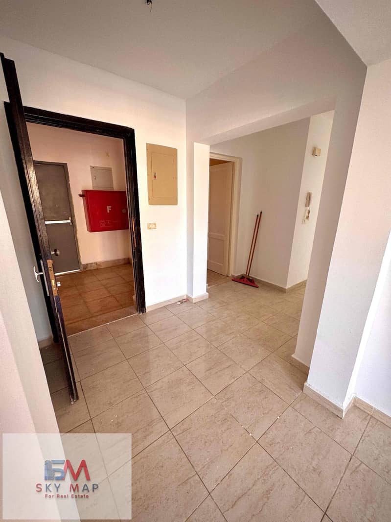 5 1eff3414-1f09-47a7-98c1-fad122312da1. jpg