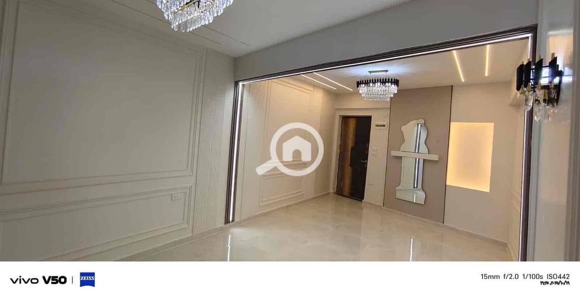 12 093c1b45-a829-45de-b97f-bf802fa4f17a. jpg