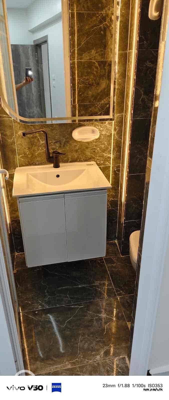 23 ae749b0e-4f0e-4d76-b7ad-15087c960959. jpg