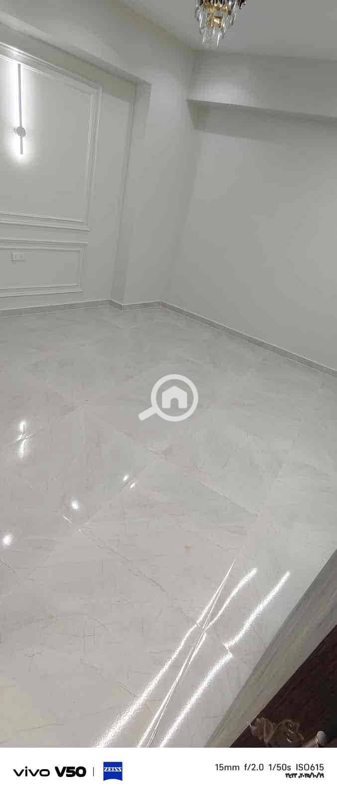 25 98057896-ca23-4342-930c-e797f44ecdc6. jpg