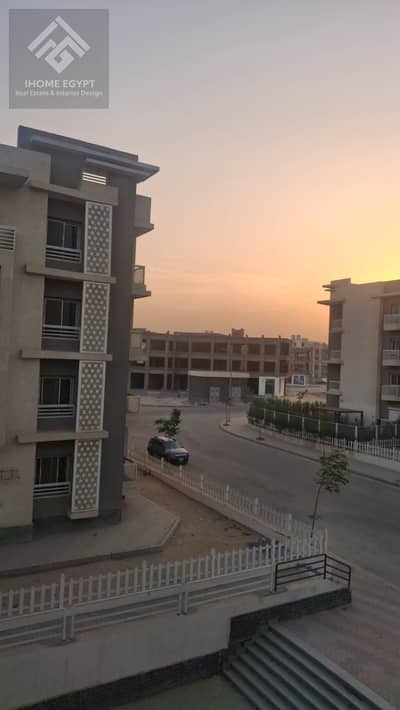 3 Bedroom Flat for Sale in Sheikh Zayed, Giza - WhatsApp Image 2025-11-25 at 3.58. 29 PM (2). jpeg