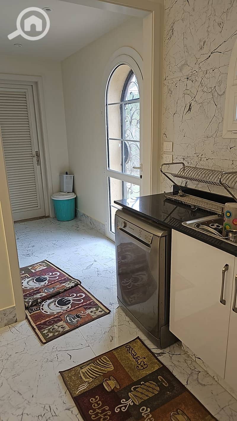 2 WhatsApp Image 2025-11-25 at 15.56. 51 (1). jpeg