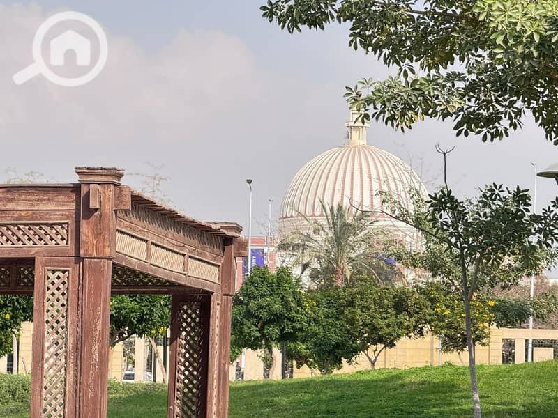 4 WhatsApp Image 2025-10-27 at 10.33. 15_4006fdb1. jpg