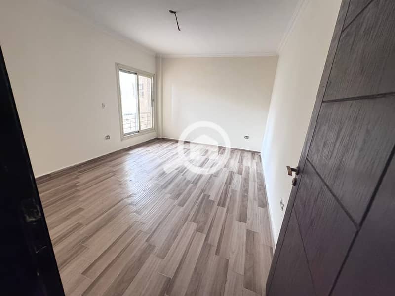 6 WhatsApp Image 2025-10-27 at 10.33. 17_673be743. jpg