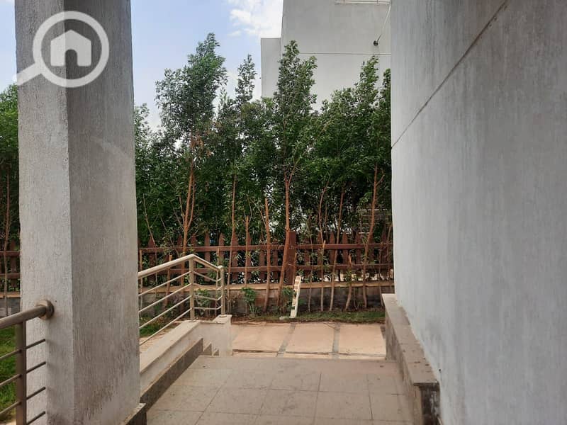 11 WhatsApp Image 2025-11-03 at 14.57. 25_132d32d8. jpg