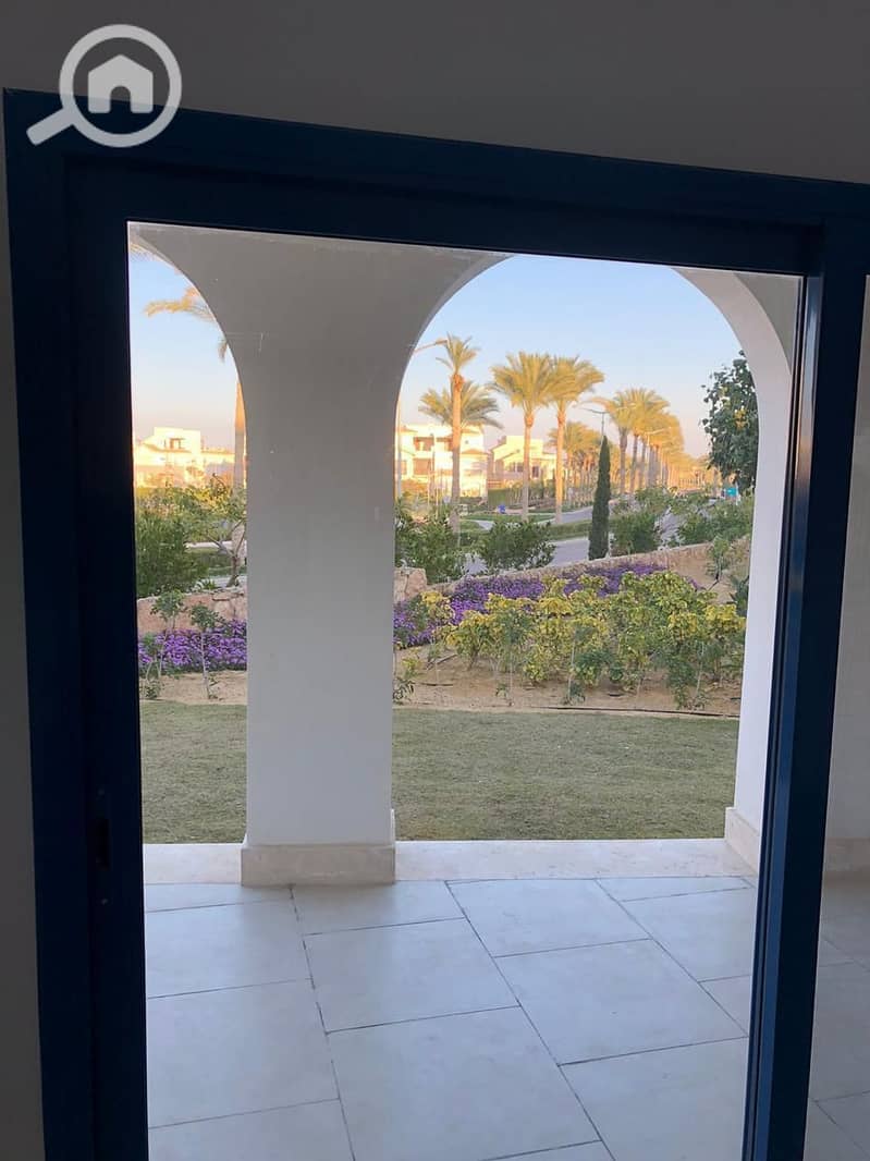 2 4a74bce7-2716-46a4-a588-cf481670e03f. jpeg