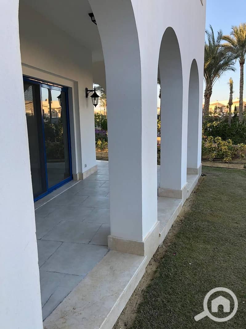 4 441356cf-7037-43da-9e51-127cee7faa9e. jpeg