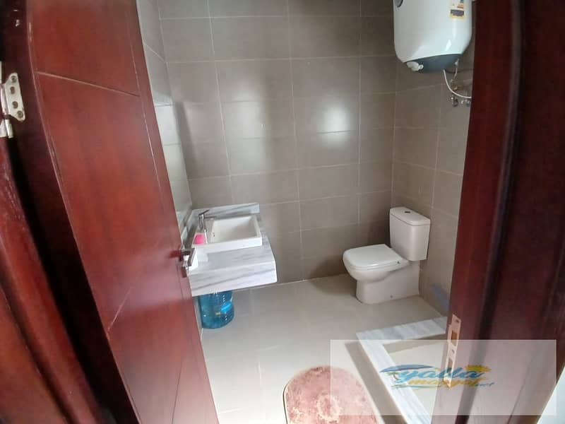 8 WhatsApp Image 2025-11-24 at 11.08. 00 (3). jpeg